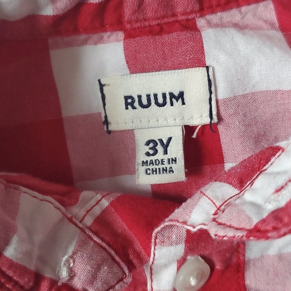 Lightweight button down - Picture 2 of 3